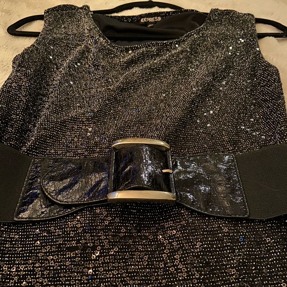 Express Dress - Picture 2 of 6